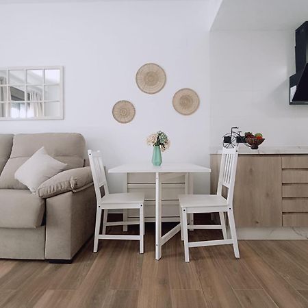 Apartamento Nuevo Centrico Con Aparcamiento Privado Incluido Alcalá de Guadaira Esterno foto