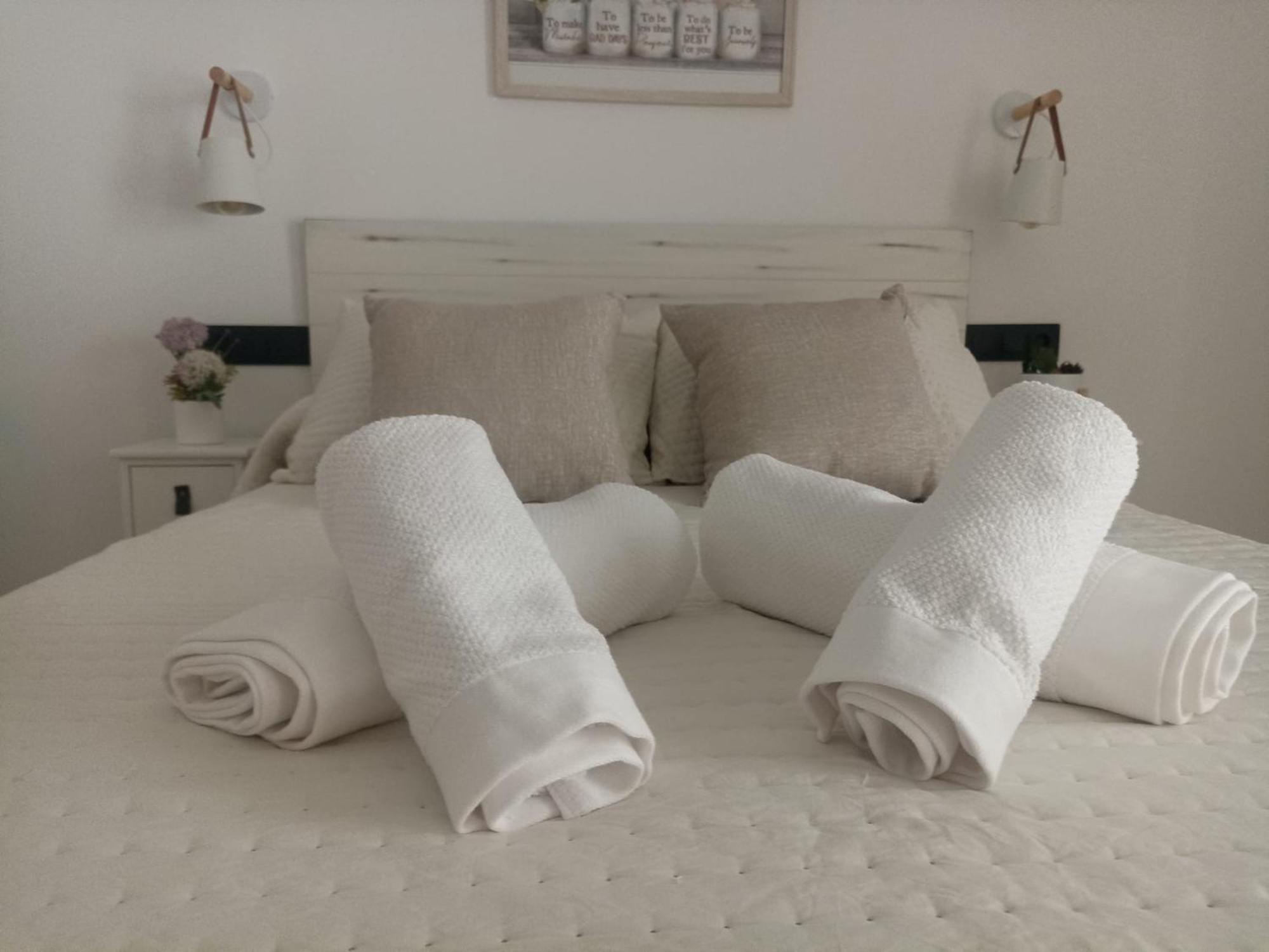 Apartamento Nuevo Centrico Con Aparcamiento Privado Incluido Alcalá de Guadaira Esterno foto