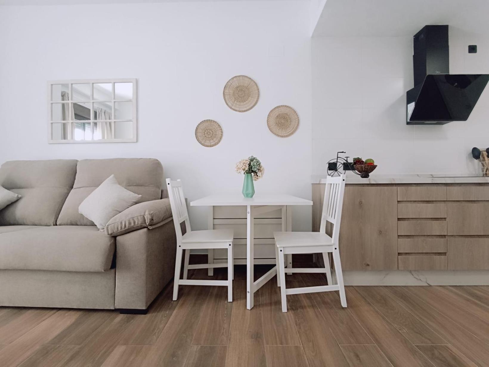 Apartamento Nuevo Centrico Con Aparcamiento Privado Incluido Alcalá de Guadaira Esterno foto