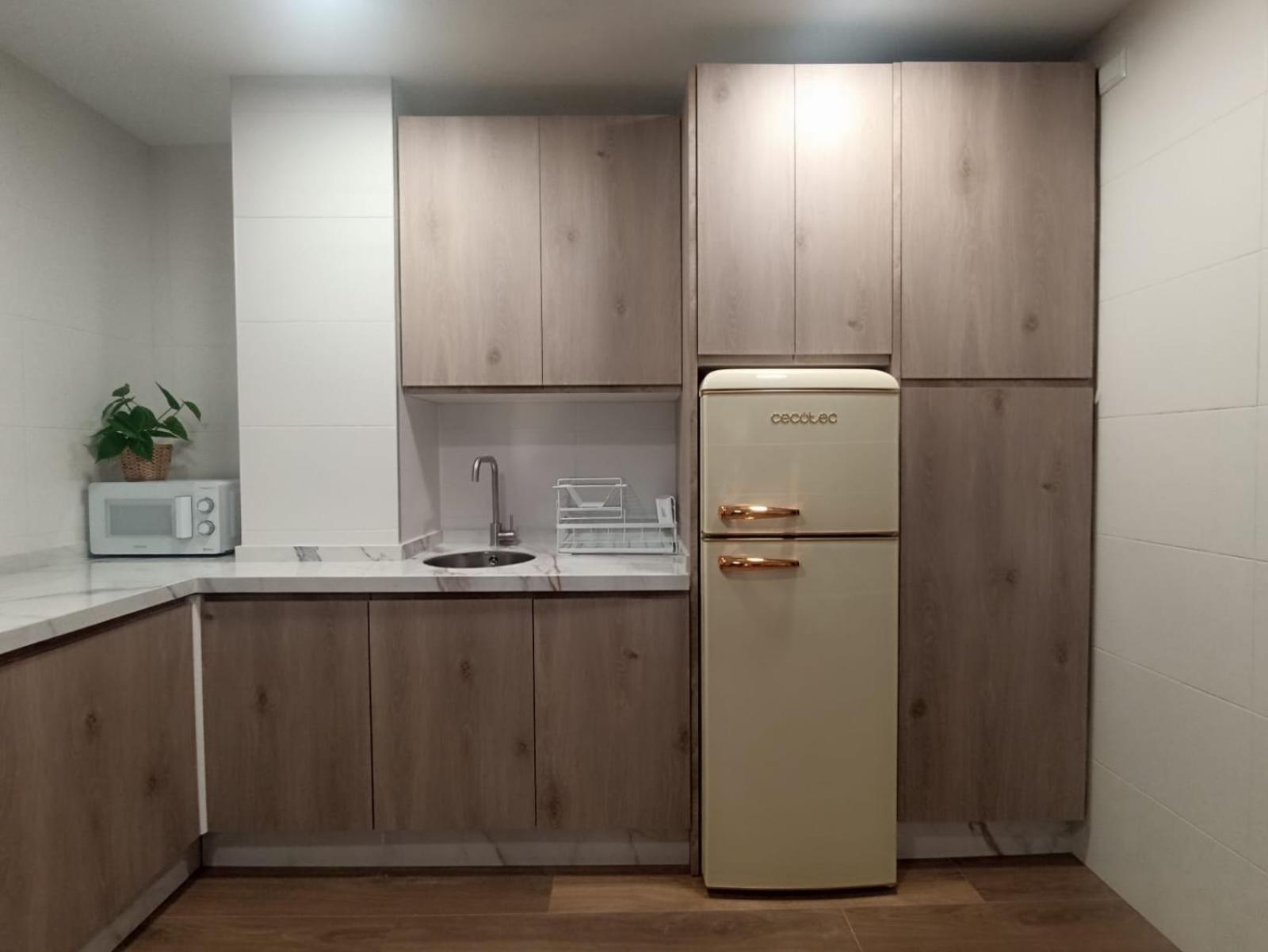 Apartamento Nuevo Centrico Con Aparcamiento Privado Incluido Alcalá de Guadaira Esterno foto