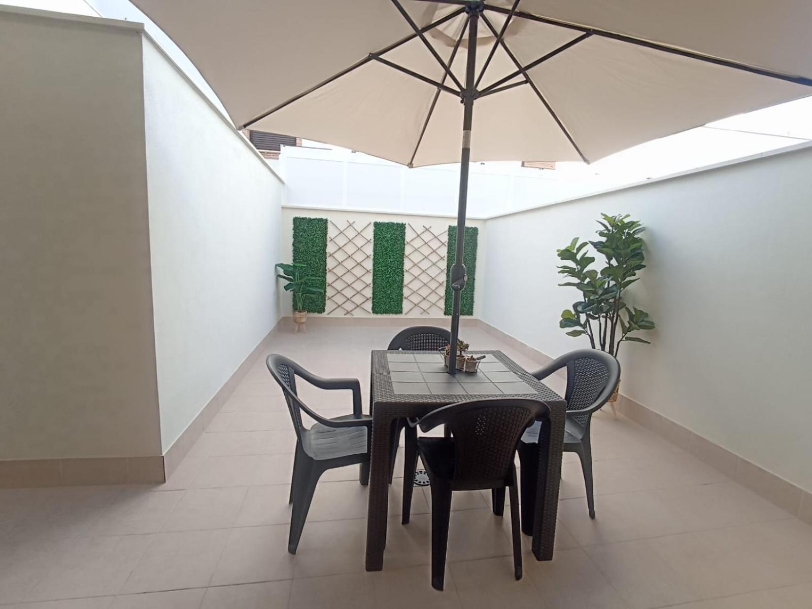 Apartamento Nuevo Centrico Con Aparcamiento Privado Incluido Alcalá de Guadaira Esterno foto